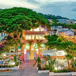 Hotell The Pink Elephant