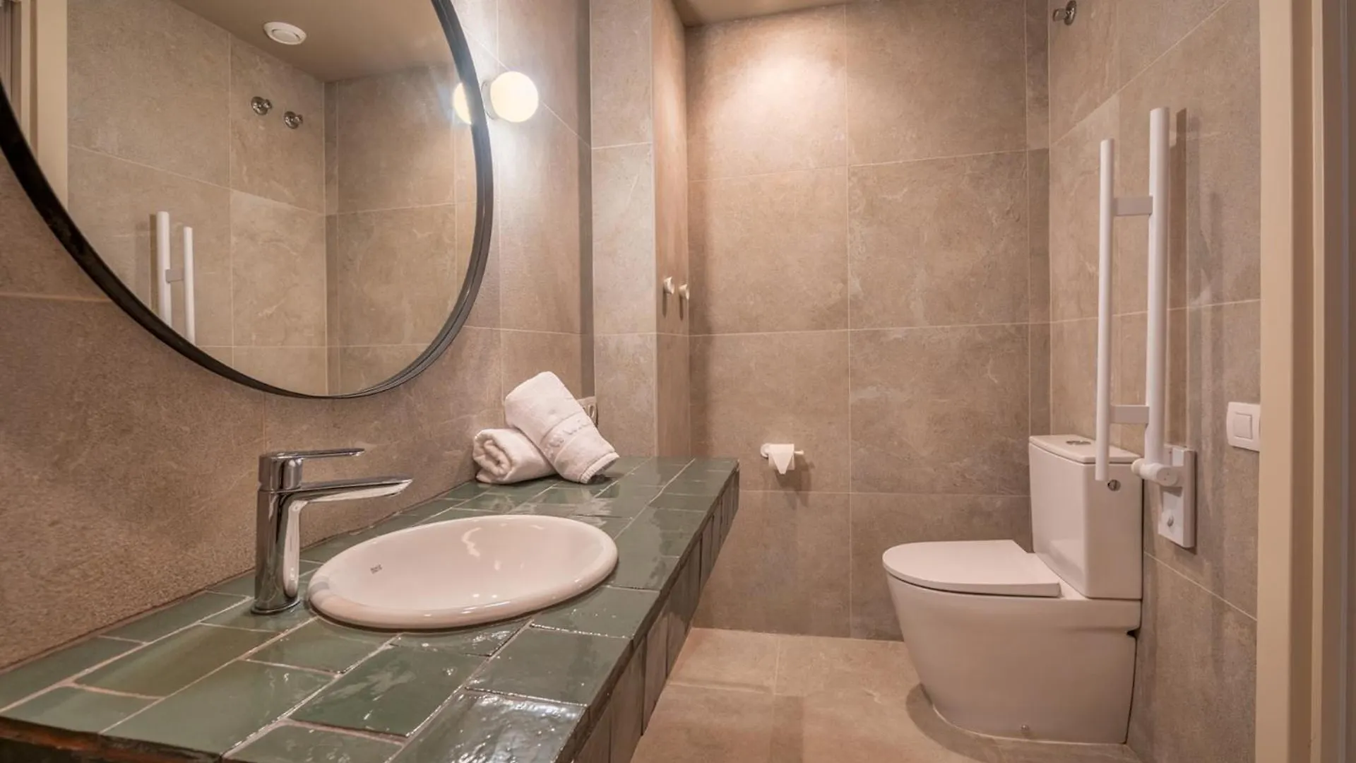 ****  Aqua Hotel Bertran Park Lloret de Mar España